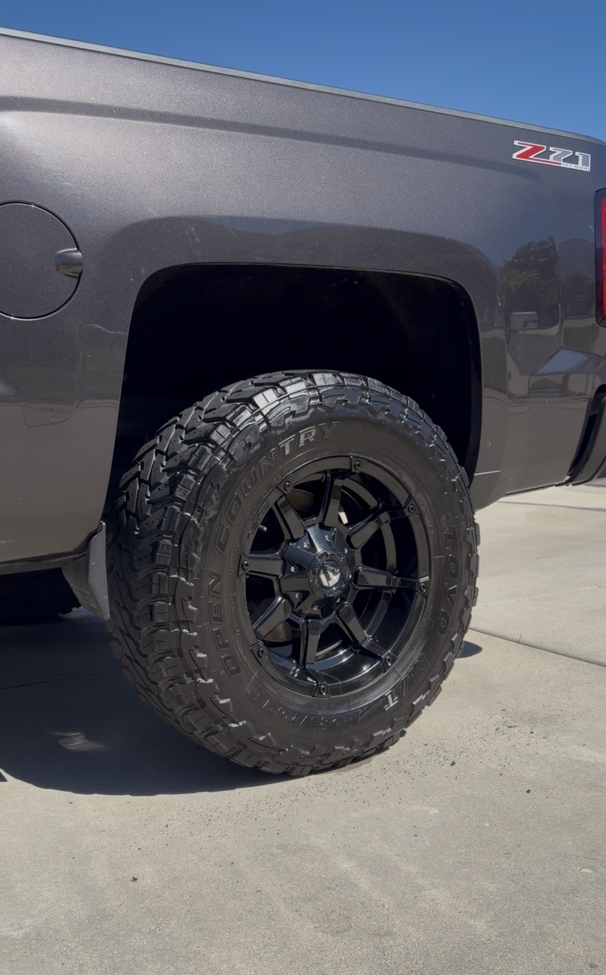 Wheel & Tire Detail